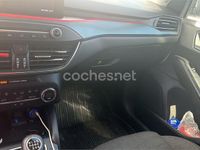 Usado Ford Focus Active 120 CV (88 kW) 2020 Blanco Berlina