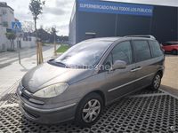 Usado Peugeot 807 Premium 163 CV (119 kW) 2010 Gris / plata Monovolumen