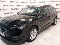 Usado Seat Leon Style 130 CV (95 kW) 2021 Negro Familiar