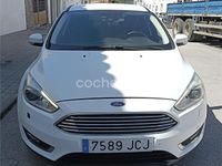 Używany Ford Focus Sport 125 KM (91 kW) 2015 Biały Sedan/Limuzyna