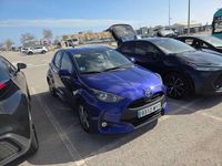 Usado Toyota Yaris Hybrid Active 116 CV (85 kW) 2025 Azul Utilitario