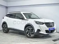 Usado Peugeot 2008 Allure 110 CV (80 kW) 2022 Blanco SUV