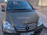Usado Mercedes A200 Elegance 140 CV (102 kW) 2010 Marrón Monovolumen