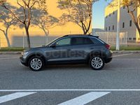 Usado VW T-Roc Life 150 CV (110 kW) 2023 Gris / plata SUV