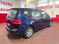 Usado VW Touran Advance 115 CV (84 kW) 2017 Azul Monovolumen