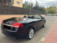 Usado Ford Focus Cabriolet Titanium 136 CV (100 kW) 2011 Negro Descapotable