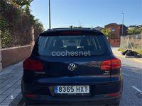 Usado VW Tiguan Business 140 CV (102 kW) 2014 Azul SUV