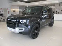 Używany Land Rover Defender S 249 KM (183 kW) 2025 Czarny SUV