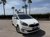 Usado Kia Carens 115 CV (84 kW) 2015 Blanco Monovolumen