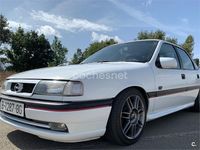 Usado Opel Vectra 150 CV (110 kW) 1993 Blanco Berlina