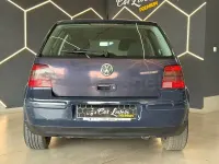 Usado VW Golf IV 110 CV (80 kW) 2001 Azul Berlina