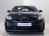 Używany Kia Ceed 101 KM (74 kW) 2025 Czarny Hatchback
