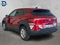 Usado Hyundai Kona 120 CV (88 kW) 2025 Rojo SUV