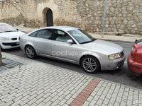 Usado Audi A6 150 CV (110 kW) 1999 Gris / plata Familiar