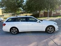 Usado Mercedes E220 170 CV (125 kW) 2015 Blanco Familiar