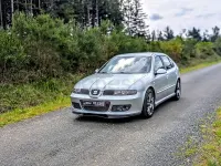 Usado Seat Leon 150 CV (110 kW) 2005 Gris / plata Utilitario