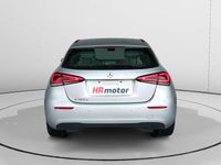 Usado Mercedes A180 116 CV (85 kW) 2021 Gris / plata Berlina