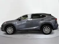 Usado Lexus NX300h Business Edition 197 CV (144 kW) 2017 Gris / plata SUV