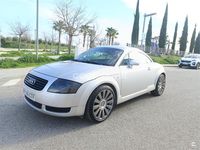 Usado Audi TT 180 CV (132 kW) 2004 Gris / plata Coupe