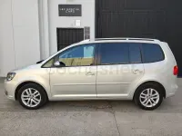 Usado VW Touran Advance 105 CV (77 kW) 2011 Gris / plata Monovolumen