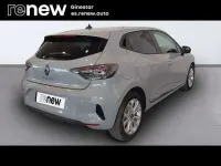 Usado Renault Clio Evolution 101 CV (74 kW) 2025 Gris Utilitario
