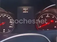 Usado Mercedes C220 170 CV (125 kW) 2014 Blanco Berlina