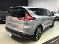 Usado Renault Espace Initiale 160 CV (117 kW) 2015 Gris / plata Monovolumen