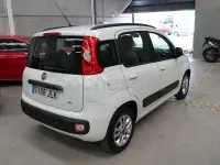 Usado Fiat Panda Lounge 69 CV (50 kW) 2016 Blanco Utilitario