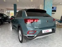 Usado VW T-Roc Life 150 CV (110 kW) 2023 Azul SUV