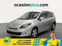 Usado Renault Grand Scénic II Dynamique 106 CV (77 kW) 2009 Gris Monovolumen