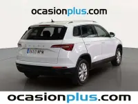 Usado Skoda Karoq Selection 116 CV (85 kW) 2024 Blanco SUV