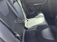 Usado Volvo V60 R-Design Momentum 150 CV (110 kW) 2018 Rojo Familiar