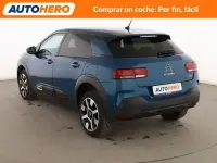 Usado Citroën C4 Cactus Shine 102 CV (75 kW) 2019 Verde Utilitario