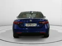 Usado Alfa Romeo Giulia Ti 212 CV (155 kW) 2022 Azul Berlina