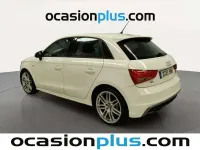 Usado Audi A1 Sportback Ambition 122 CV (89 kW) 2012 Blanco Utilitario