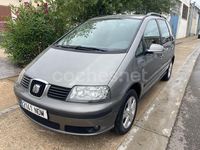 Usado Seat Alhambra Sport 115 CV (84 kW) 2010 Marrón Monovolumen