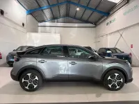 Usado Citroën C4 136 CV (100 kW) 2025 Gris SUV