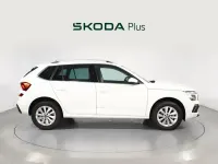 Usado Skoda Kamiq Selection 115 CV (84 kW) 2026 Blanco SUV