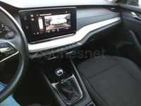 Usado Skoda Octavia Ambition 150 CV (110 kW) 2022 Gris / plata Berlina