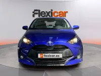 Usado Toyota Yaris Hybrid Active 116 CV (85 kW) 2025 Azul Berlina