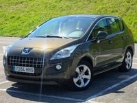 Usado Peugeot 3008 Style 112 CV (82 kW) 2012 Marrón Familiar