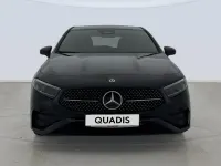 Usado Mercedes A180 AMG line 116 CV (85 kW) 2025 Negro Berlina