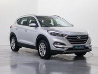 Usado Hyundai Tucson 131 CV (96 kW) 2016 Gris / plata SUV