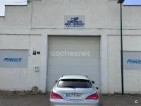 Usado Mercedes CLA200 Shooting Brake Urban 136 CV (100 kW) 2015 Gris / plata Familiar
