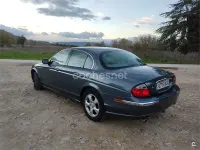 Usado Jaguar S-Type 281 CV (206 kW) 2001 Verde Berlina