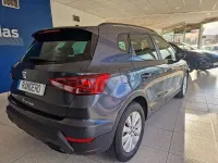 Usado Seat Arona Style 115 CV (84 kW) 2025 Gris / plata SUV