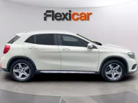 Usado Mercedes GLA220 AMG line 177 CV (130 kW) 2016 Blanco SUV
