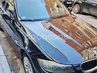 Usado BMW 320 177 CV (130 kW) 2009 Negro Familiar