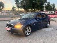 Usado BMW 318 129 CV (94 kW) 2007 Azul Berlina