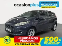 Usado Ford Fiesta Trend 101 CV (74 kW) 2014 Gris Utilitario